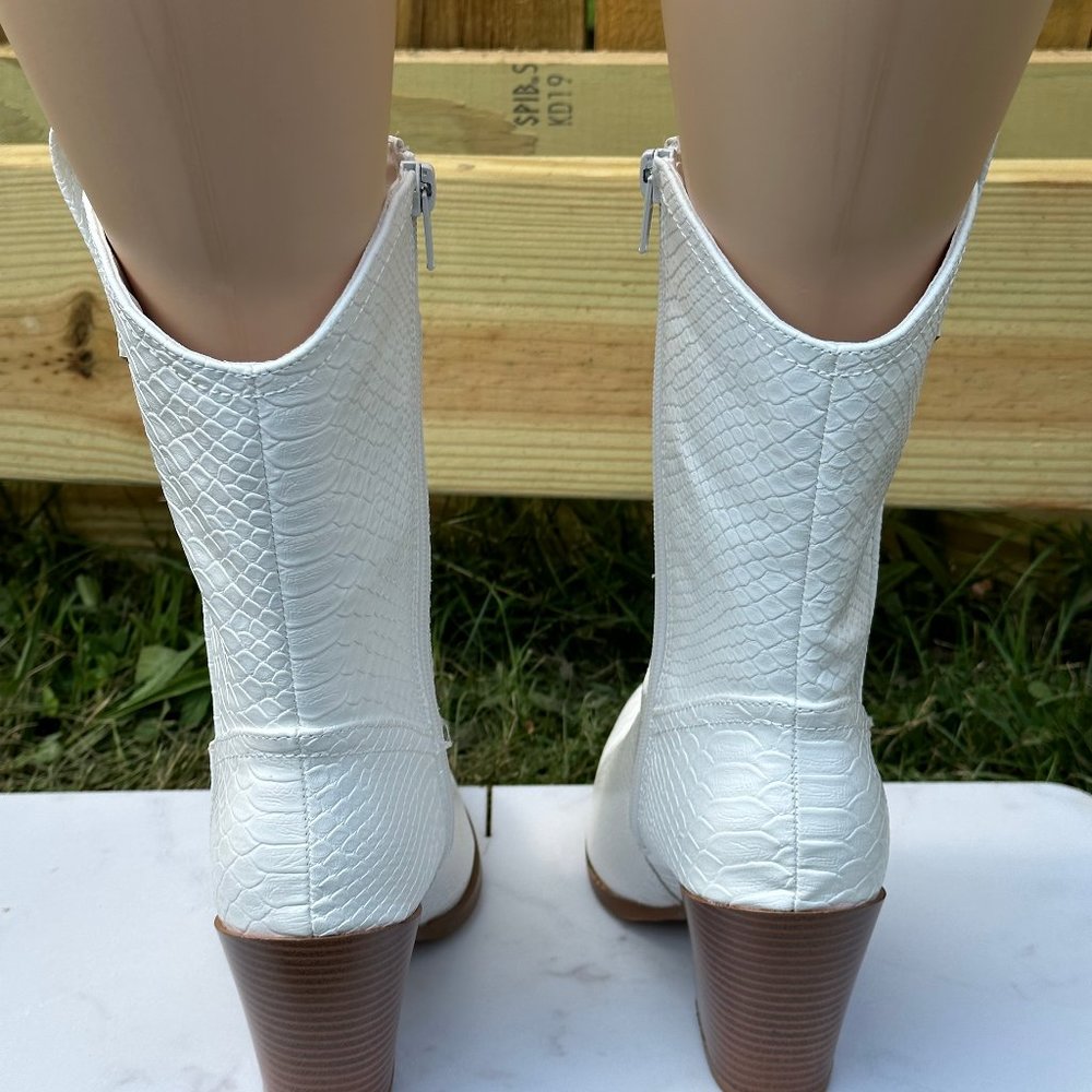 * Mata White Cowgirl Cowboy Ankle Boots Western Block Heels - Picture 5 of 5